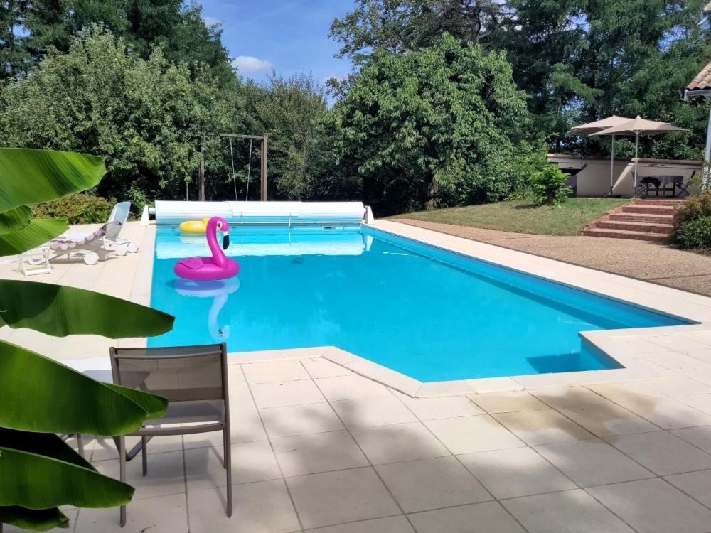 B&B Chez Frederique Et Norbert Mogneneins 外观 照片