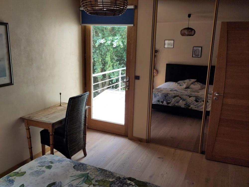 B&B Chez Frederique Et Norbert Mogneneins 外观 照片