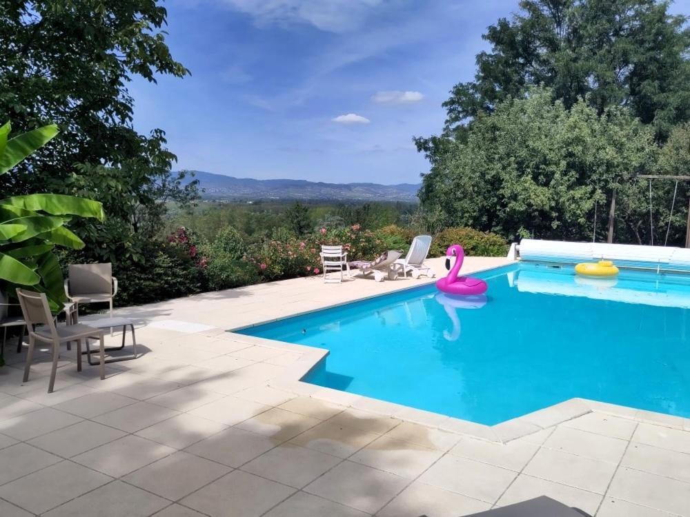 B&B Chez Frederique Et Norbert Mogneneins 外观 照片