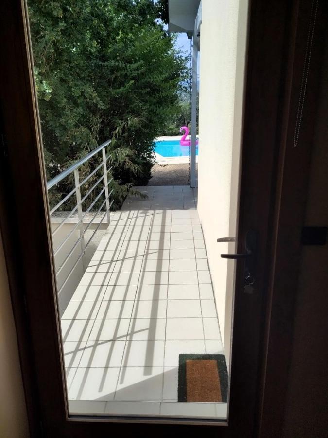 B&B Chez Frederique Et Norbert Mogneneins 外观 照片